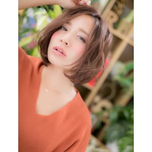 抜け感あるノーバングボブ