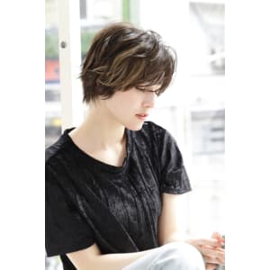 カジュアルショート