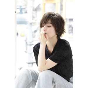 カジュアルショート
