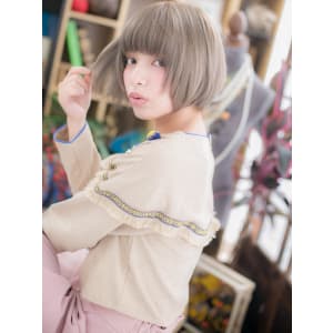 カラーで差のつく◎個性派ショート