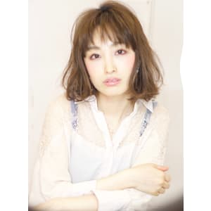 グレージュカラーカールミックスひし形ボブ　AKI-106