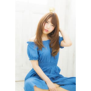 大人フェミニンスタイル