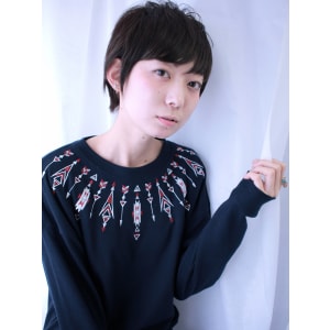 [hairderas]耳掛け大人可愛いショート