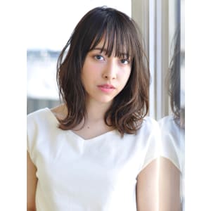 束感ウェットミディ