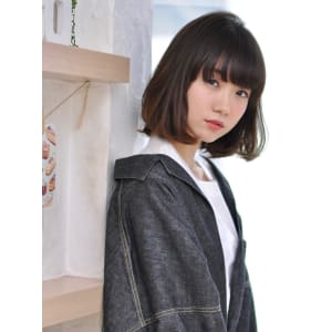 暗髪ナチュラルボブ