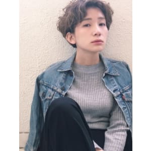 ショートヘア