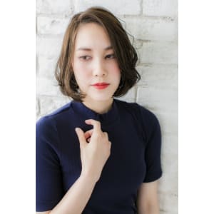 フェミニンカールボブ