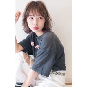 グラデーションカラーのカジュアルボブ　Tー250