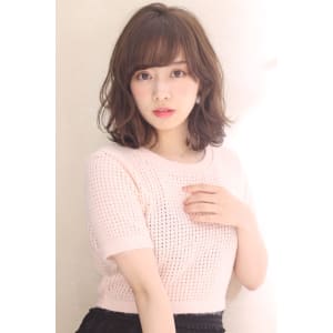 ゆるふわパーマ ひし形ミディ パールグレージュ