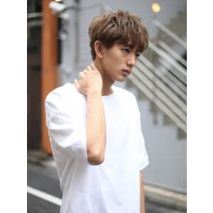 束感ショート