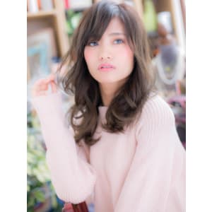 キレイめ無造作ウェーブ