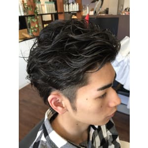 2ブロックパーマスタイル - Sanpa hair【サンパヘア】掲載中