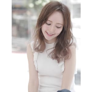 ゆるふわ斜めバング