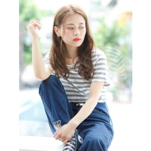 大人可愛いセンターパート