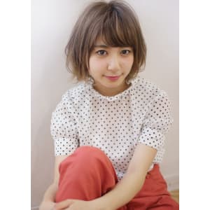 カジュアルフェミニンショートボブ　M８４５