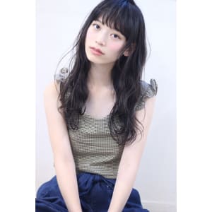 大人マーメイドアッシュグレージュ小顔ロング