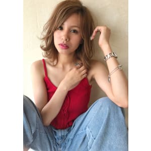 大人可愛いエアリーボブ
