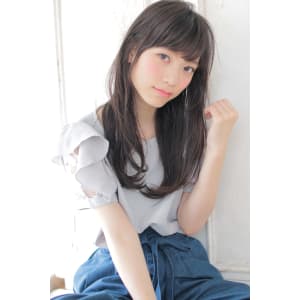 ツヤ髪グレージュ小顔ロング 