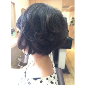 (EMU白岡)大人ショートボブ