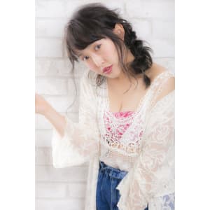 【prize池袋西口】　ルーズ三つ編みアレンジ