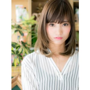 ヌーディストレートで透明感☆