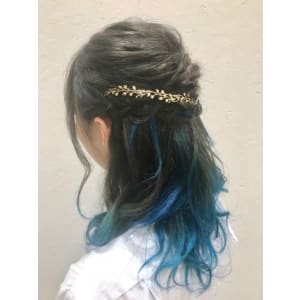 ブルーグラデーション