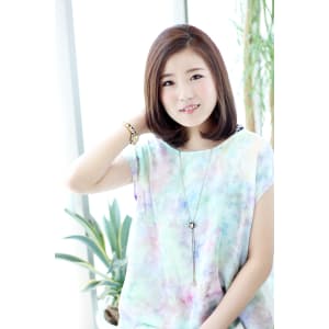 大人やわらか前下がりボブ 