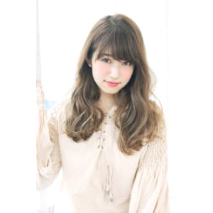 アッシュベージュナチラルフェミニンウェーブ【N-636】
