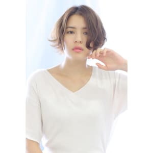 ニュアンスカールショートボブ