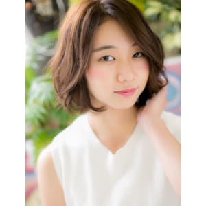 大人の上品さ◎暗髪大人ボブ
