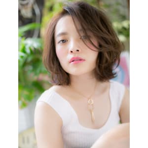 くせ毛風♪ニュアンス前下がりボブ