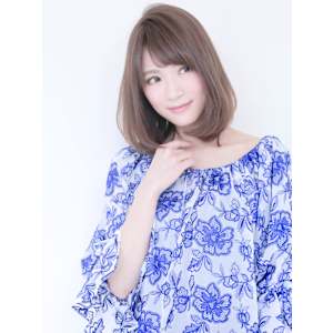 Ｌａ　Ｂｌｅｓｓ★ラフ感アップ！大人リラックスボブ♪