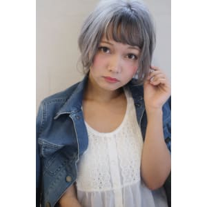 ハイトーングレージュショート　M８６３
