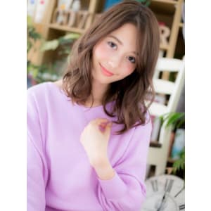 センターパートかわいいガ-リ‐小顔カール