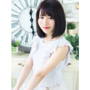  黒髪で清潔感な好印象ナチュラルボブ