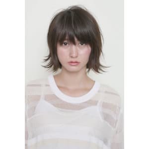 外ハネショート