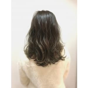 カーキグレージュ 【prize池袋西口店】原隼也