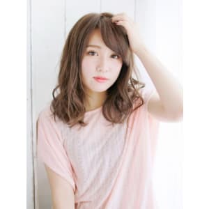 濡れツヤ感ミックスカール