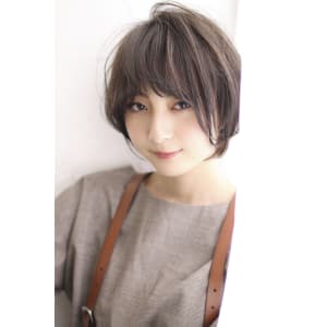 大人の小顔ひし形グレージュショート【y－２４５】