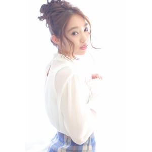 ☆クリスマスヘアアレンジ☆キュートなお団子カジュアルアレンジ