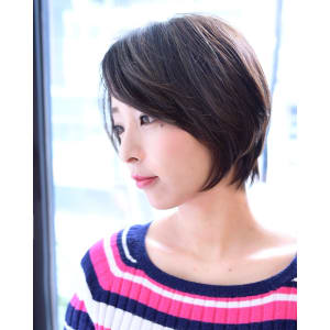 大人かわいい ナチュラルショートボブ