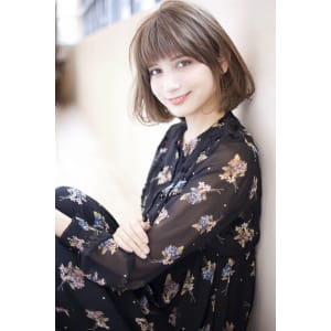 大人グレージュ耳掛けボブ♪