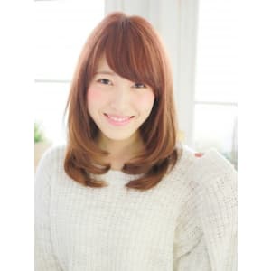 ナチュラルワンカールヘアー