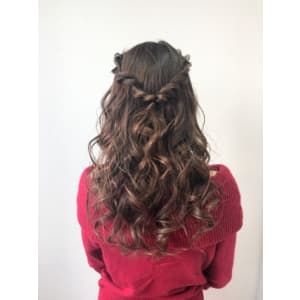 【prize池袋西口店】AIMI  おでかけハーフアップ