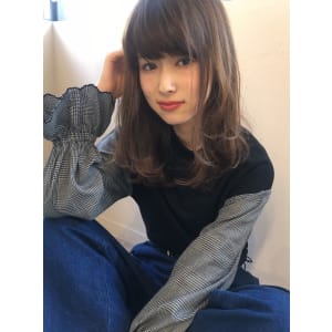 フェアリーフェミニン小顔セミミディ
