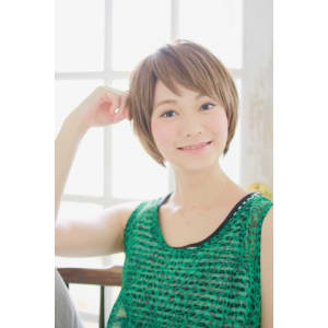 ナチュラルショートヘアー