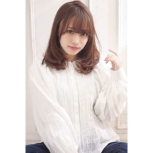大人可愛い柔らかアッシュカラー セミディ