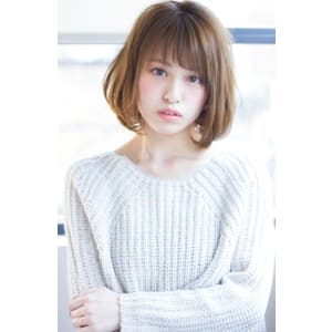 束感カールのひし形ボブ
