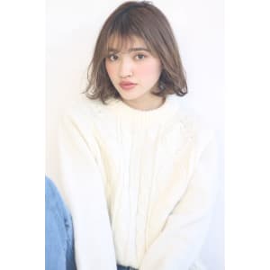 外国人風ラフボブ 透明感ハイライトカラー