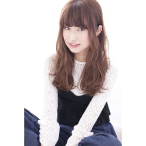 フェミニンカジュアルな耳掛けウエーブロング♪